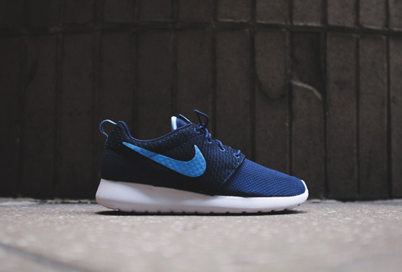 20140828-03nike-roshe-run