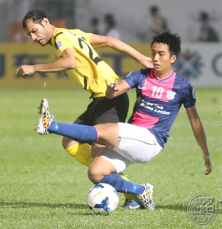 0930-afccup - 11football