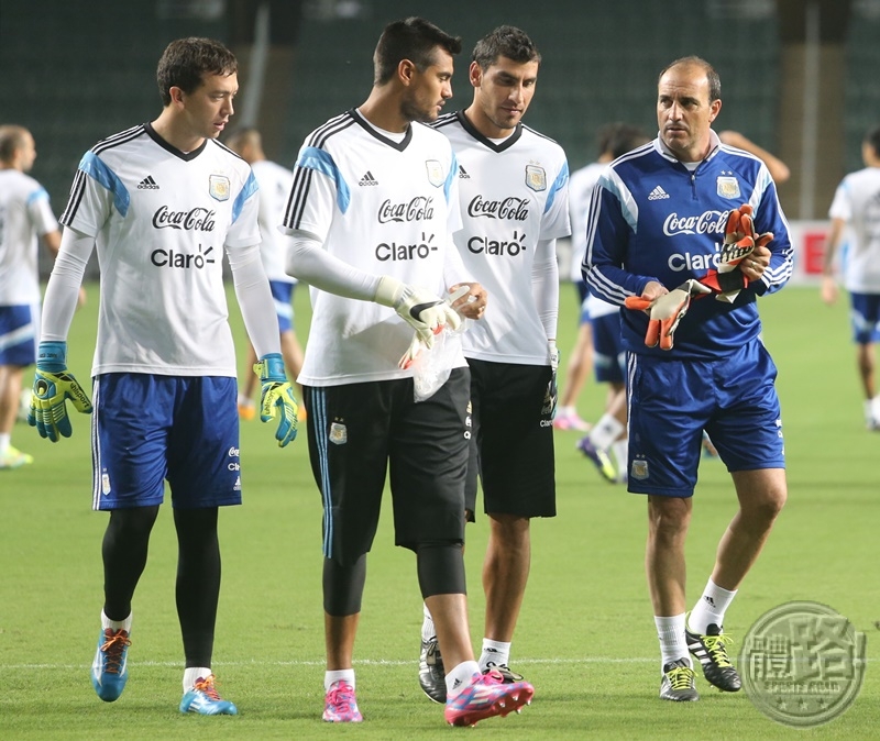 football_argentina1013-training - 07_141013