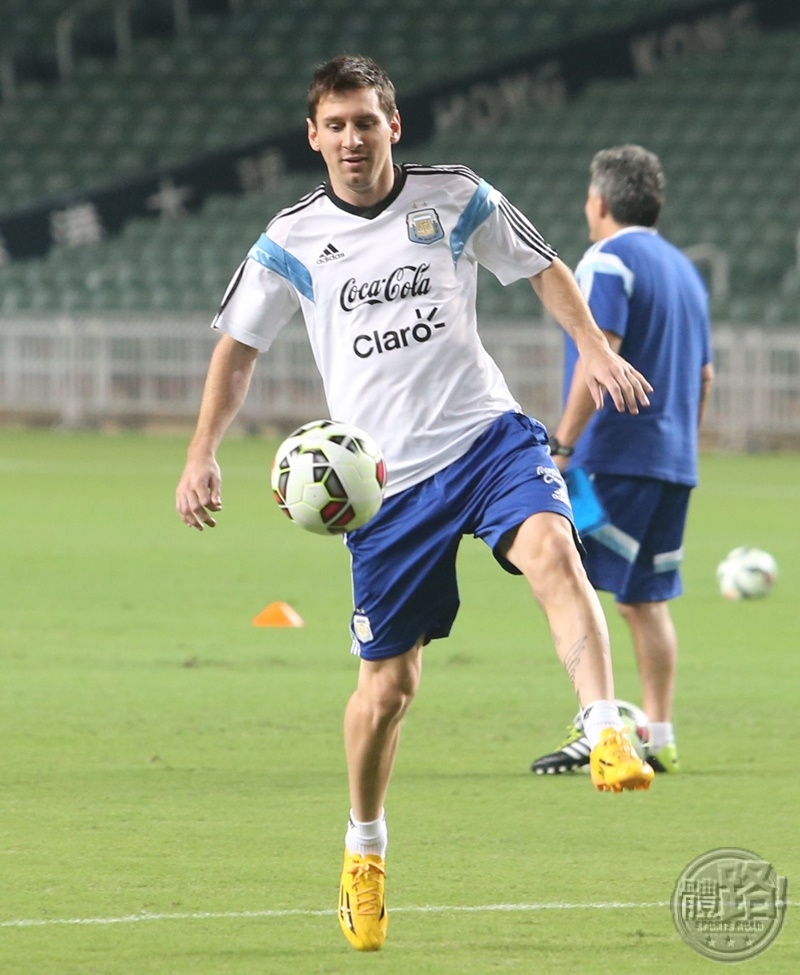 football_argentina1013-training - 09_141013