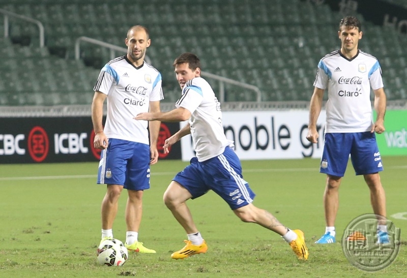 football_argentina1013-training - 15_141013