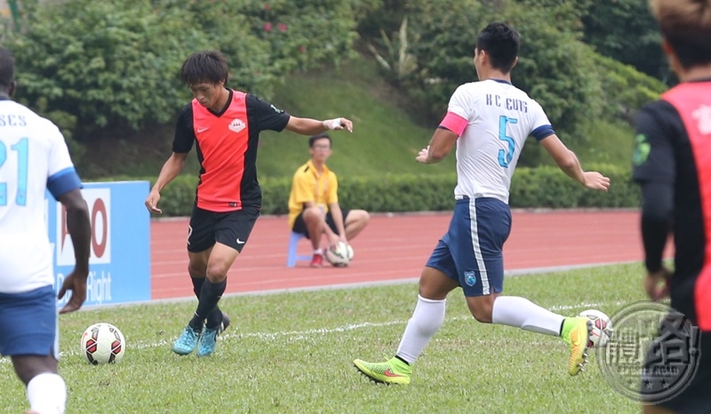 20141109-02football-yfc