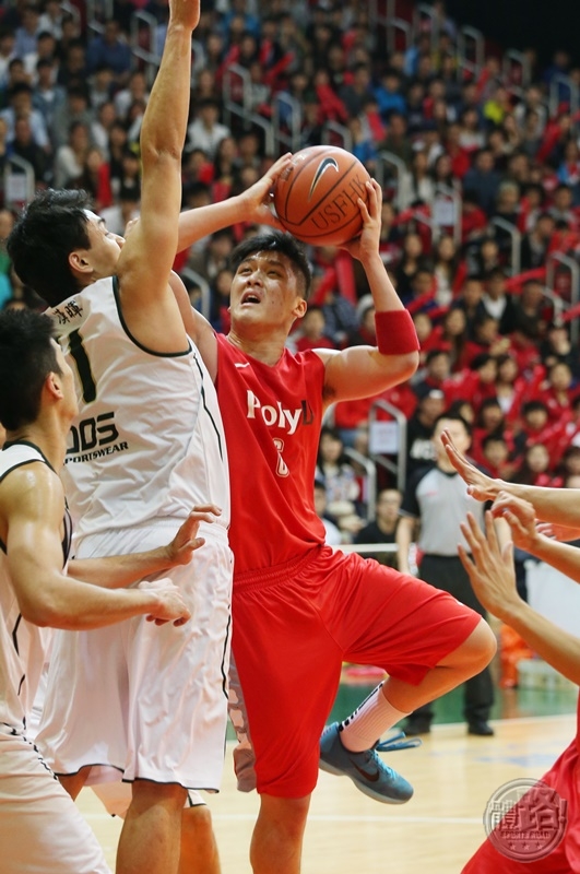 USFHK_FCW_6355_basketball_150329