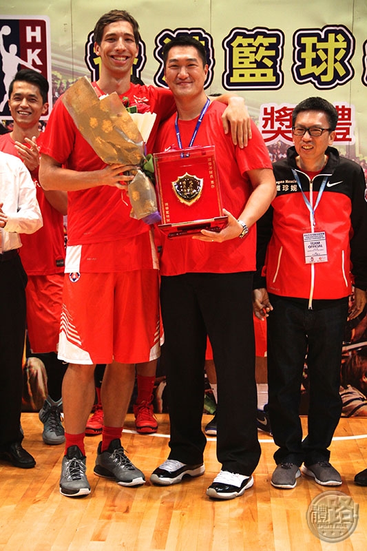 tamwaiyeung_southchina_basketball_150428_4