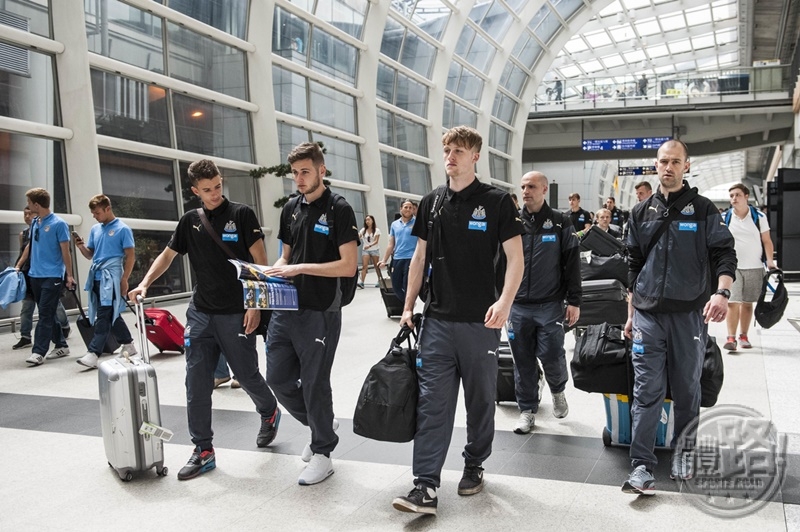 Hong Kong Soccer 7s 2015 - Teams Arrivals