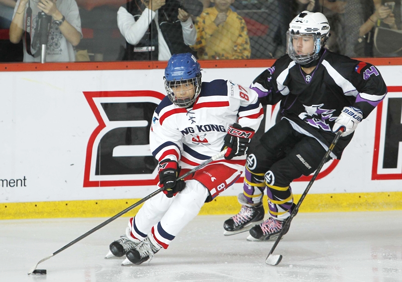 2016megaice_Pee Wee A 2016 Final_Hong Kong Selects (white) skipping away from-20160430