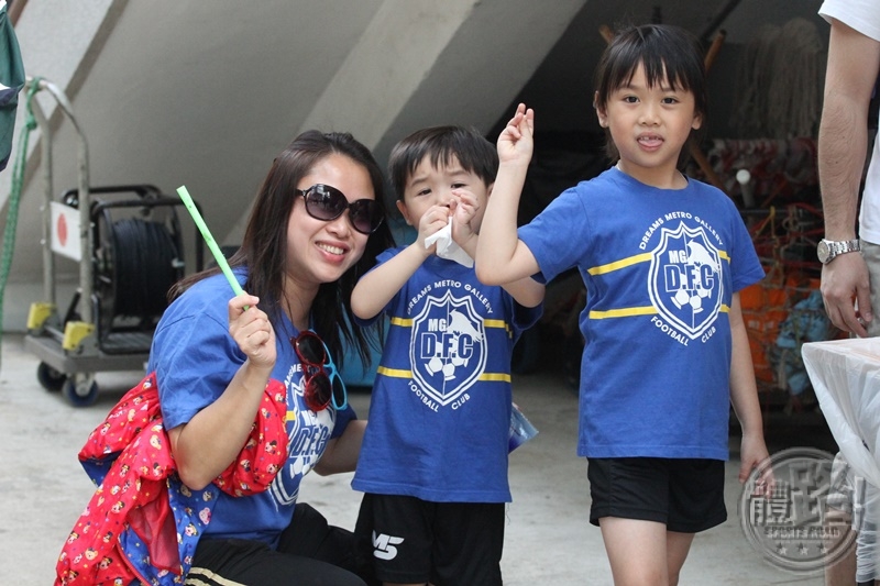 1129_IMG_1090_Kitchee