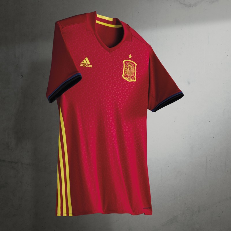 spain_adidas_20160401-2