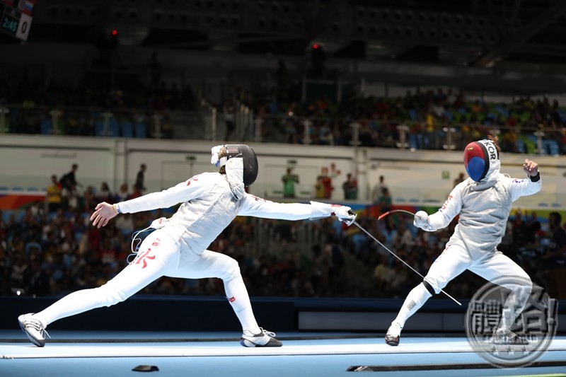 rio_fencing_cheungkalong_foil_20160807-06