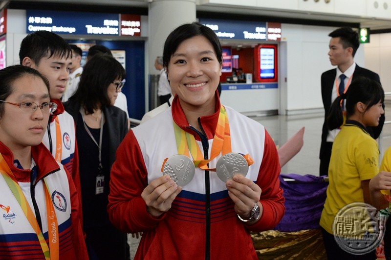 rioparalympic_back_ceremony_airport_20160921-02