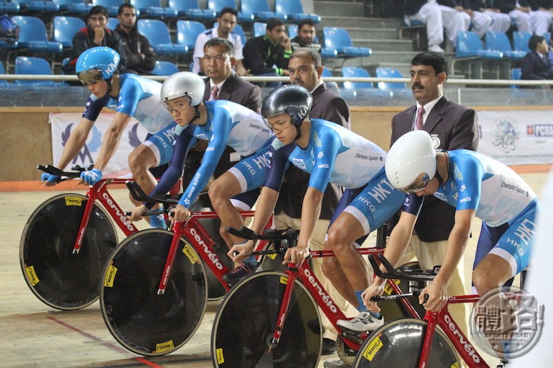 teampursuit-cycling-track-leungchunwing-20170207-1-男子團體追逐賽右起梁峻榮-梁嘉儒-繆正賢-高肇蔚