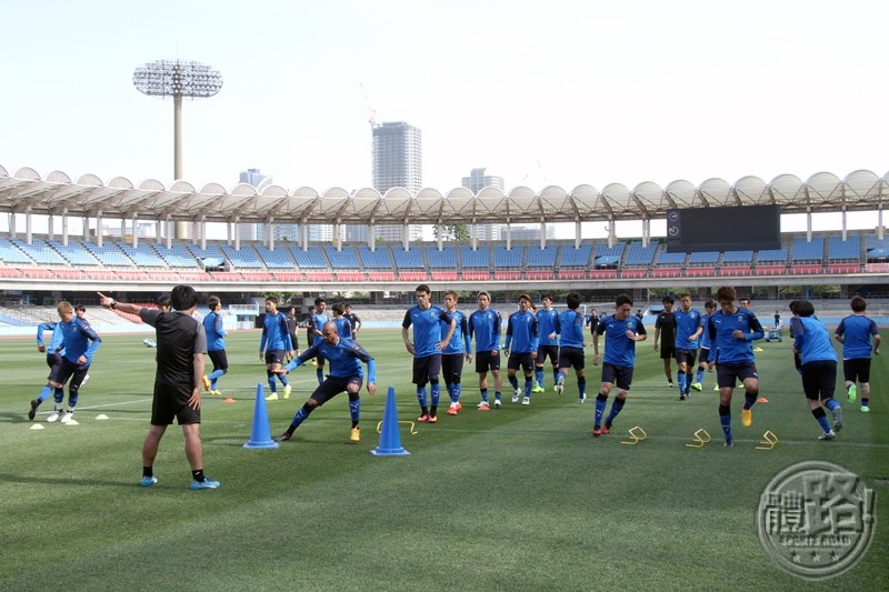 FOOTBALL_AFC_EASTERN_KAWASAKIFRONTIER_TRAINING_20170508-005