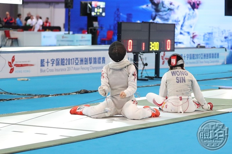 afc2017_fencing_womenfoilteam_800_20170619-07